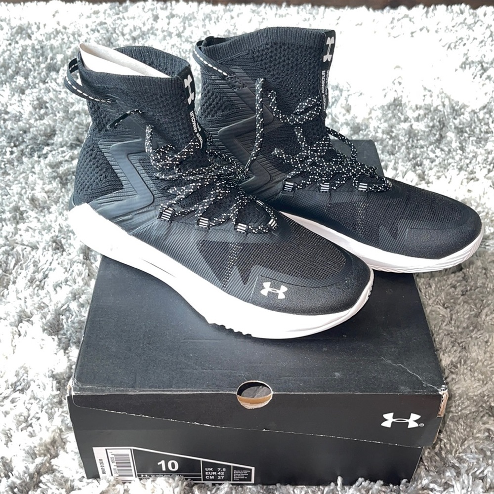 UNDER Armor HIGHLIGHT Ace 2.0 Volleyball shoe -10